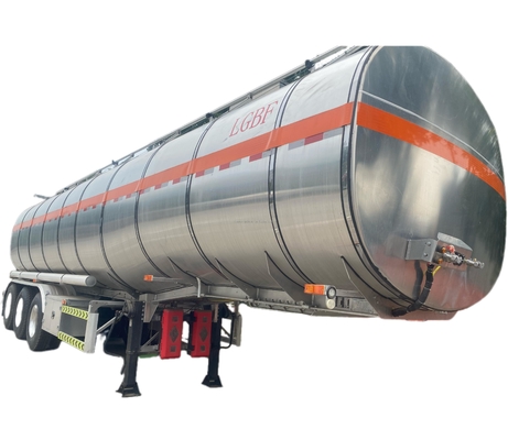 CIMC último eje de aleación de aluminio de alta resistencia 3 con una potente capacidad del motor de 25000-70000L tanque de aceite de combustible diesel semirremolque