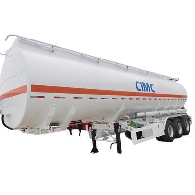 CIMC fabrica vehículos de alta calidad de tres ejes con tanques líquidos con una capacidad de carga máxima de 60000L