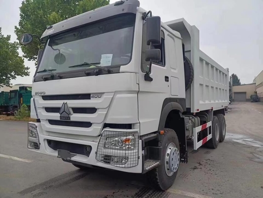 Howo marca 6x4 camión de descarga 375 caballos de fuerza transmisión manual diesel combustible nueva condición para la construcción en África