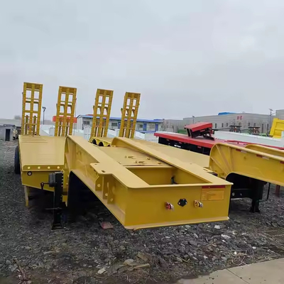 Tractor de carga pesada de 8 ejes de baja altura de baja altura para el transporte de máquinas pesadas Semi-trailer de acero con escalera hidráulica